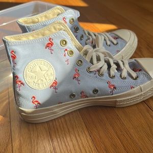 Women’s Converse, size 9